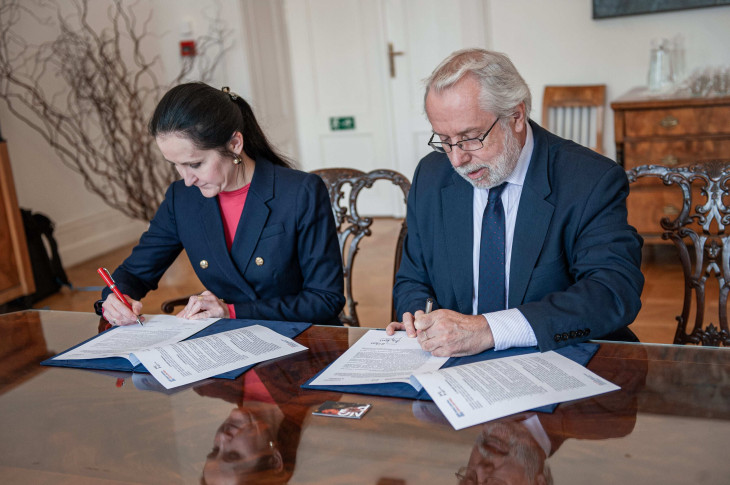 © Anastasia Artemyak