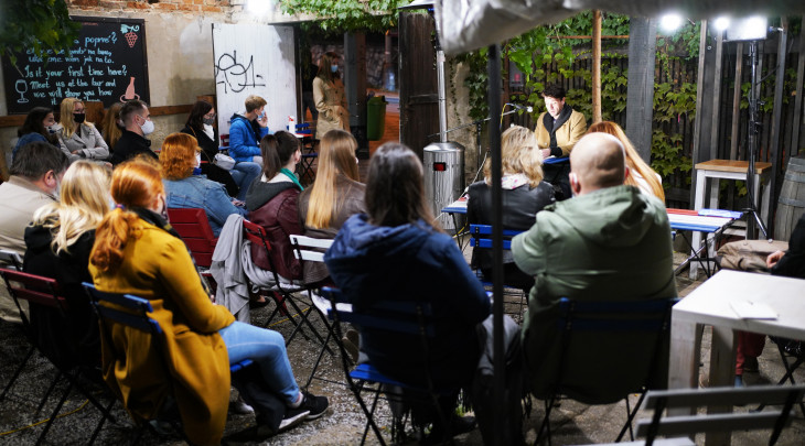 Noc literatury 2020: Vršovická zahrada © Filip Šach