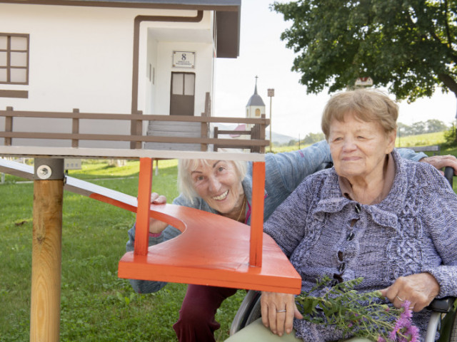 Kateřina Šedá | Stálá instalace v Hainfeldu © Roman Franc