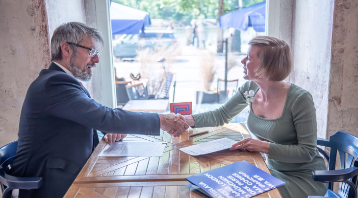 © Anastasiia Artemyak