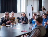 Fotografie z veřejné konzultace k přípravě nové strategie Českých center 2024–2027