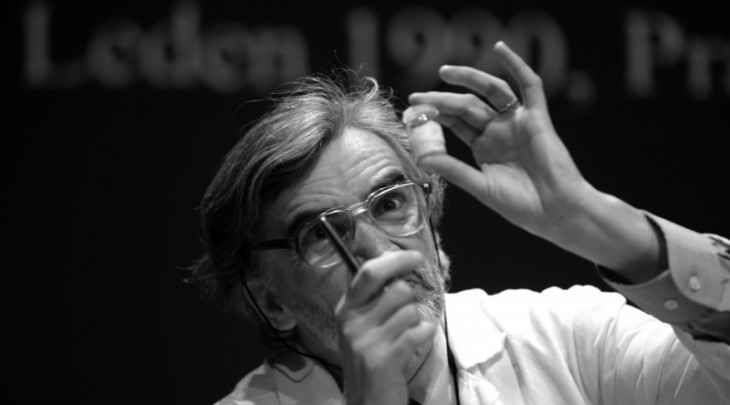 The Elegance of the Molecule © Hynek Glos